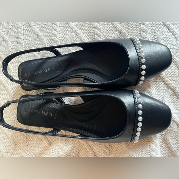 NIB Anne Klein Charma Style Flex Black Flats with Pearl Decor Women’s Size 7 - Picture 11 of 12